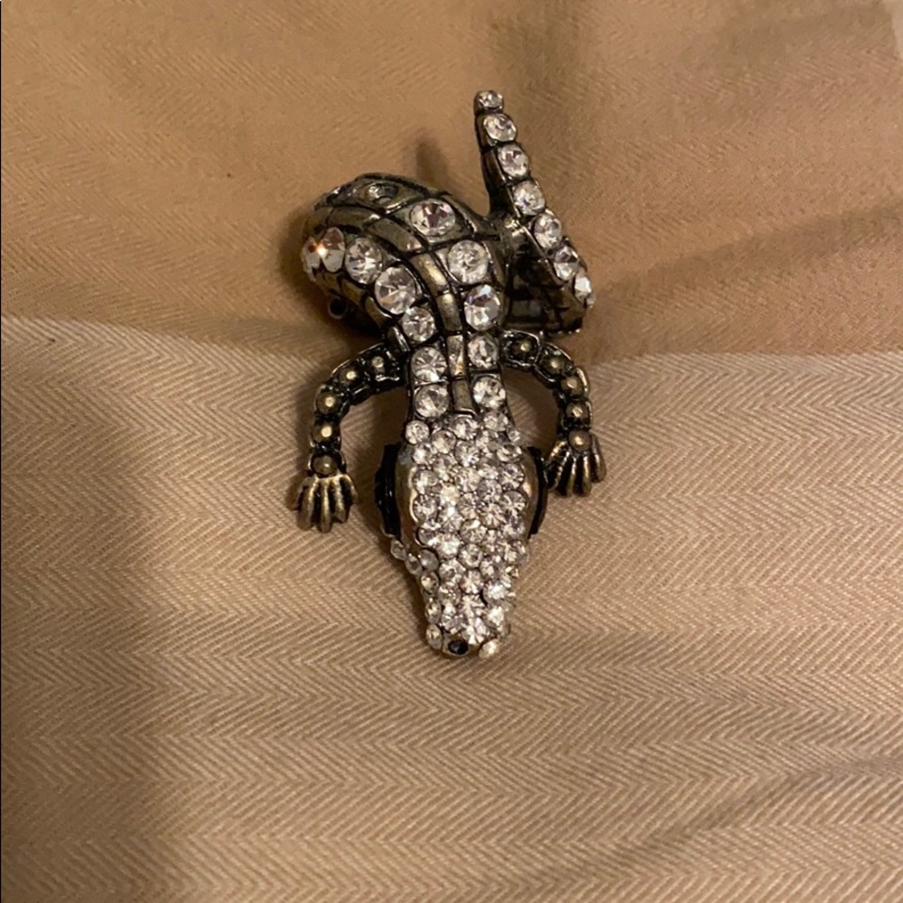 Lizard “diamond” ring